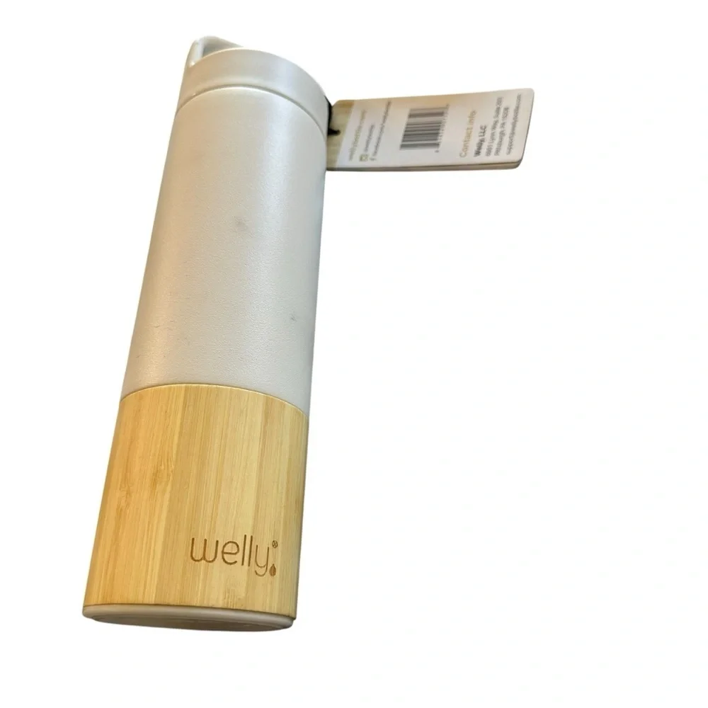 White and Tan Tea Infuser Water Bottle